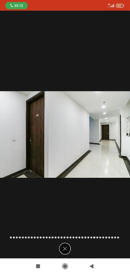 Hotel Almond Zirakpur Екстериор снимка
